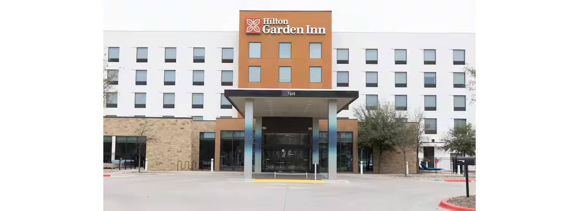 {"cropAspect":"16/9","width":743,"height":418}