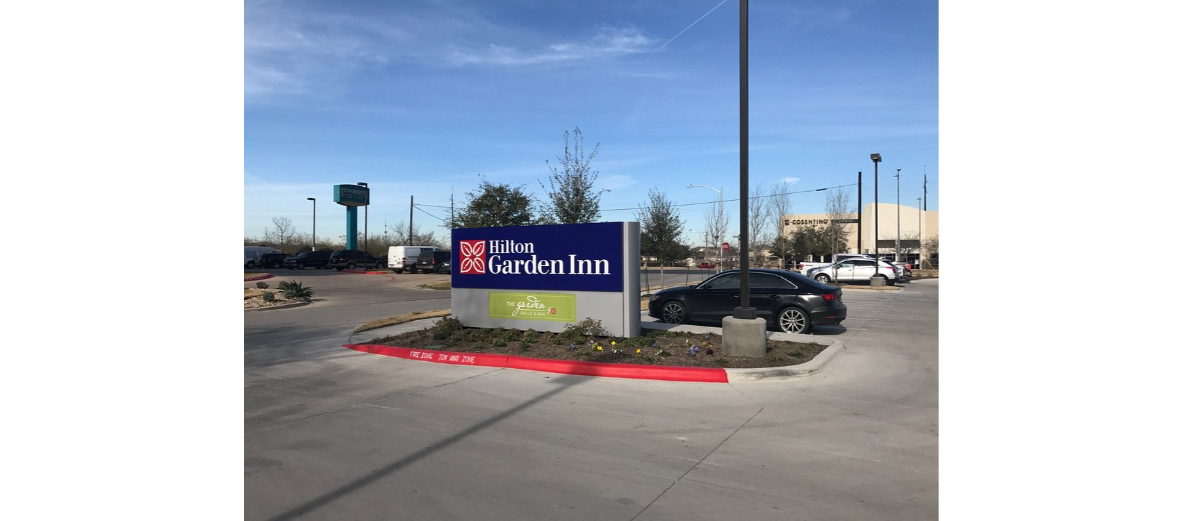 {"cropAspect":"16/9","width":1333,"height":750}