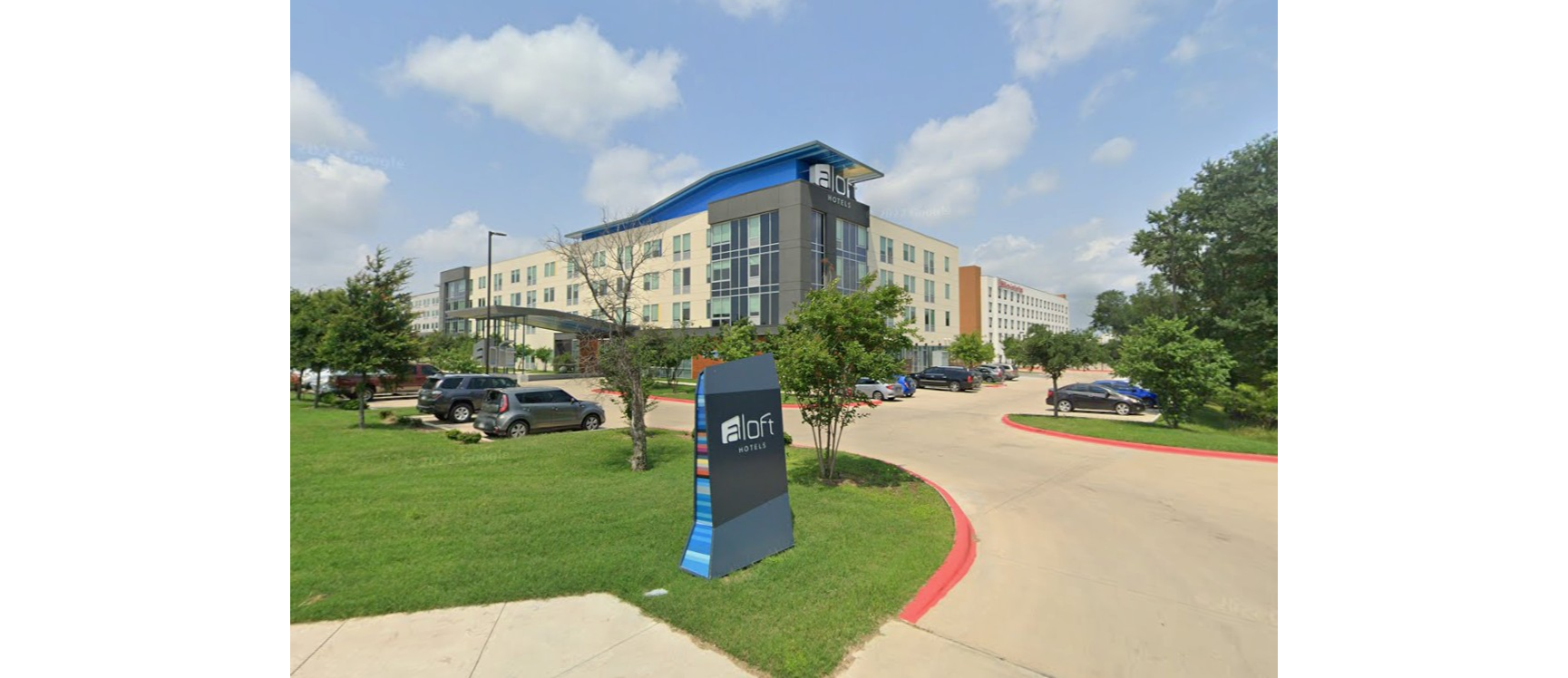 {"cropAspect":"16/9","width":1329,"height":748}