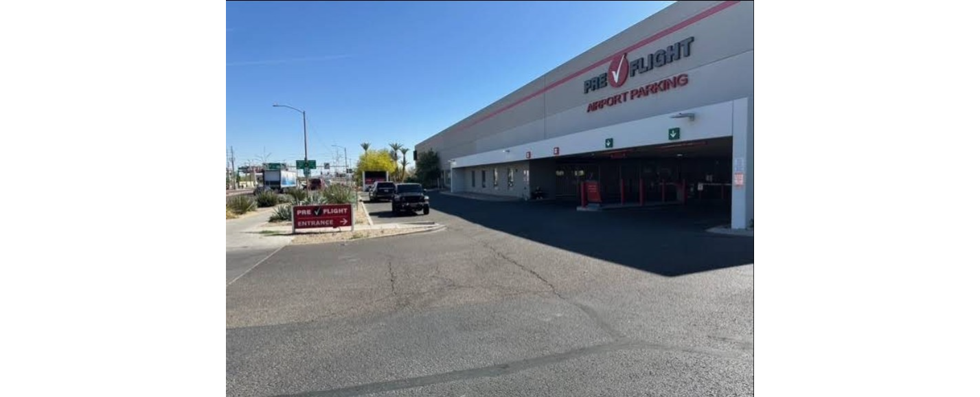 {"cropAspect":"16/9","width":1027,"height":578}