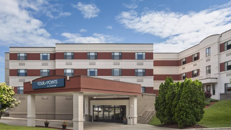 {"cropAspect":"16/9","width":902,"height":507}