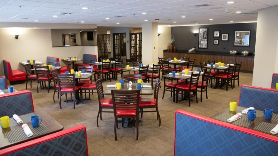 {"cropAspect":"16/9","width":893,"height":502}