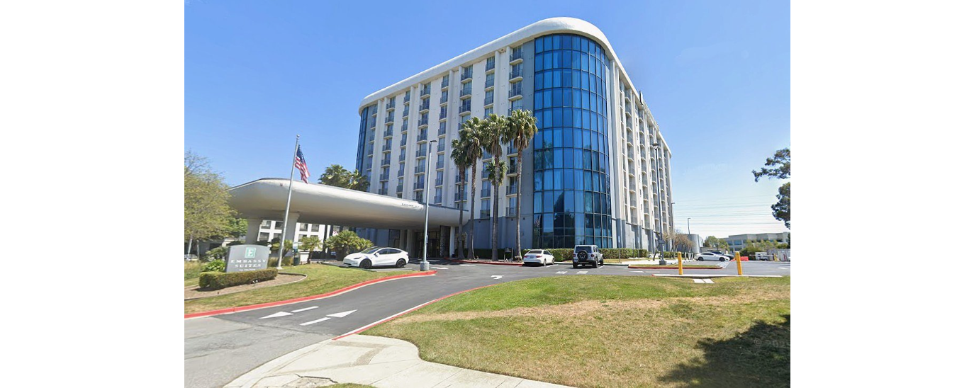 {"cropAspect":"16/9","width":974,"height":548}