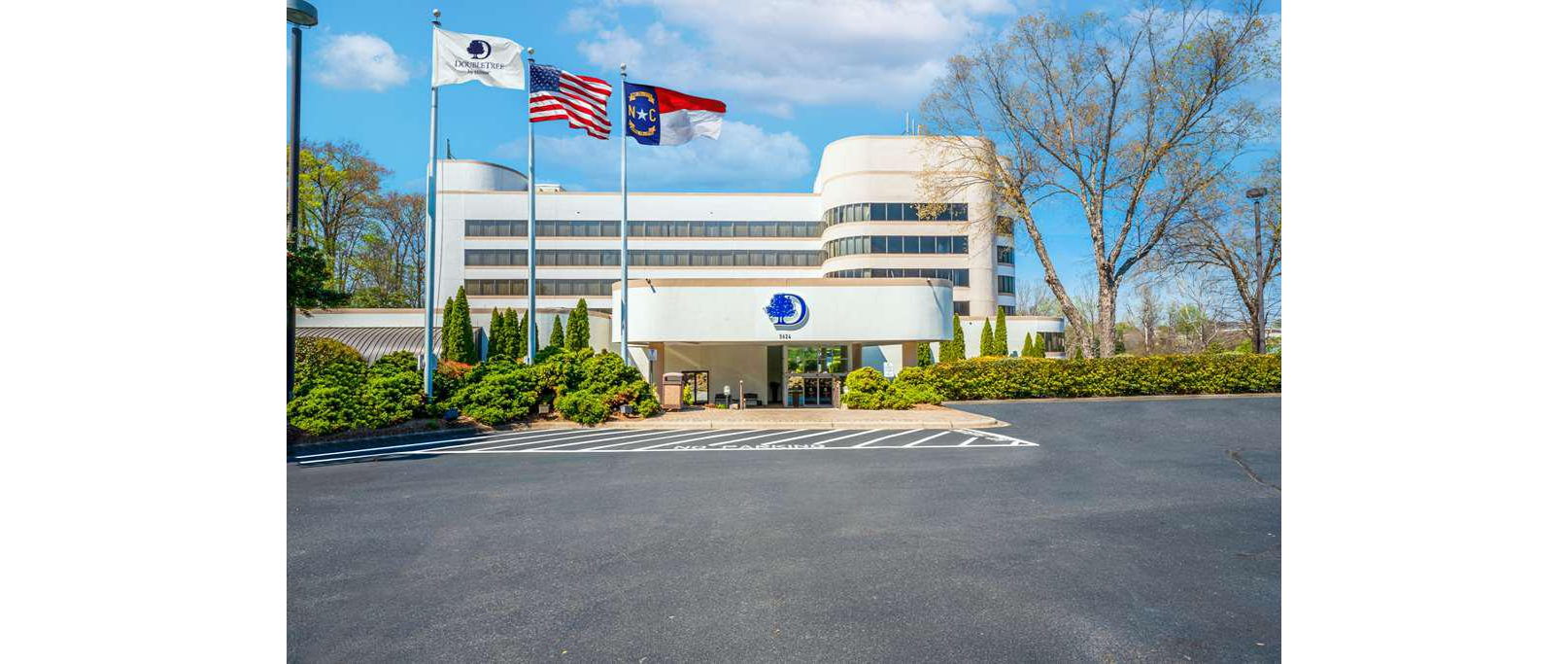 {"cropAspect":"16/9","width":1214,"height":683}