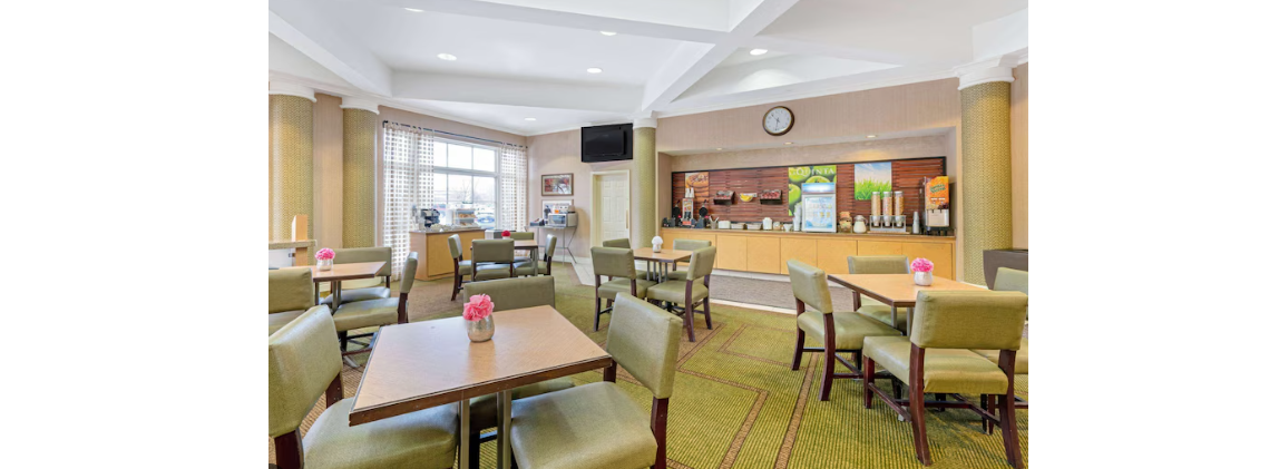 {"cropAspect":"16/9","width":748,"height":421}