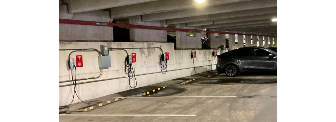 {"cropAspect":"16/9","width":737,"height":415}