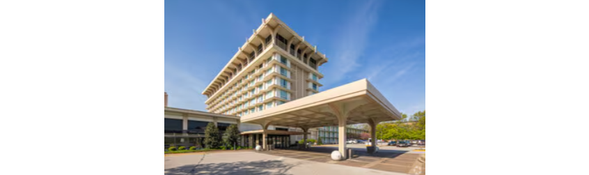 {"cropAspect":"16/9","width":446,"height":251}