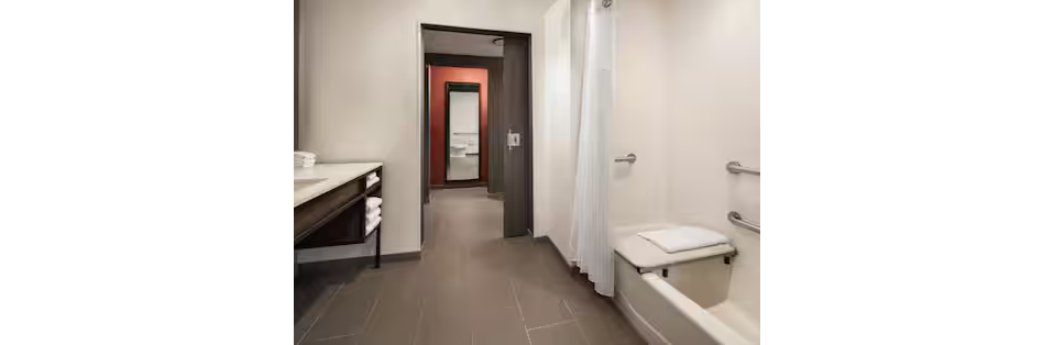 {"cropAspect":"16/9","width":558,"height":314}