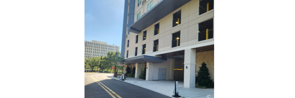 {"cropAspect":"16/9","width":581,"height":327}