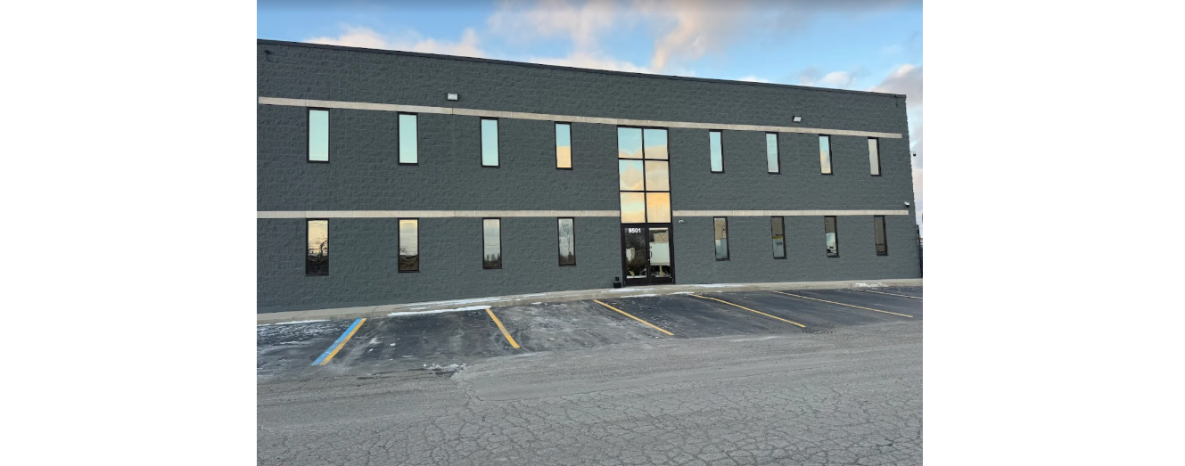 {"cropAspect":"16/9","width":929,"height":523}