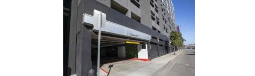 {"cropAspect":"16/9","width":449,"height":253}